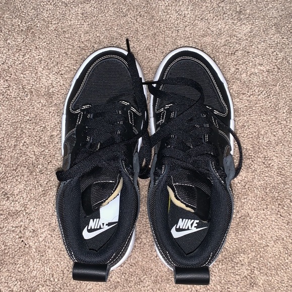 nike black dunk low disrupt - Picture 3 of 9